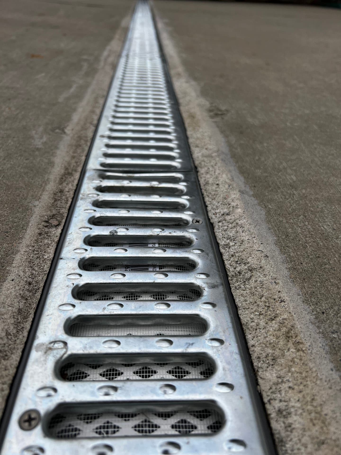Concrete driveway with integrated drain in Charlotte, NC