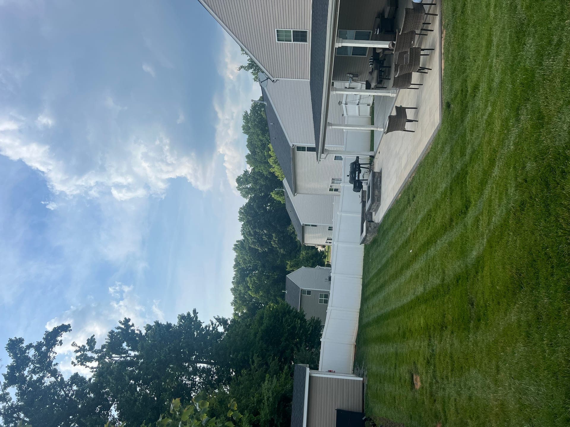 Commercial lawn maintenance
