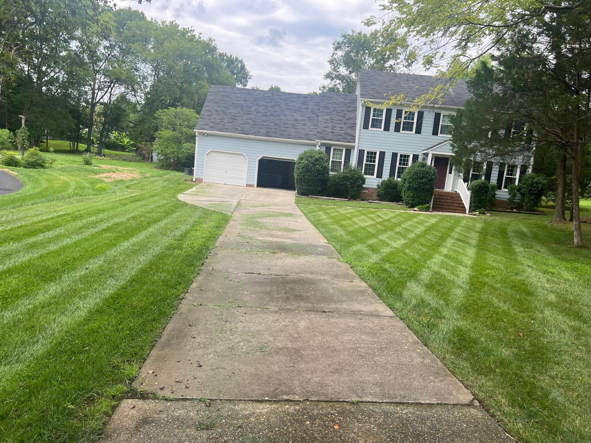 Lawn cut and edging